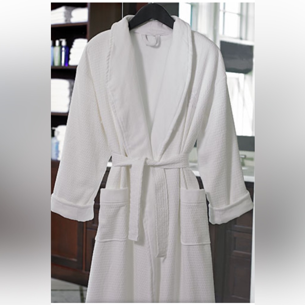 Vintage Ritz Carlton 100% Waffle Terry Robe.